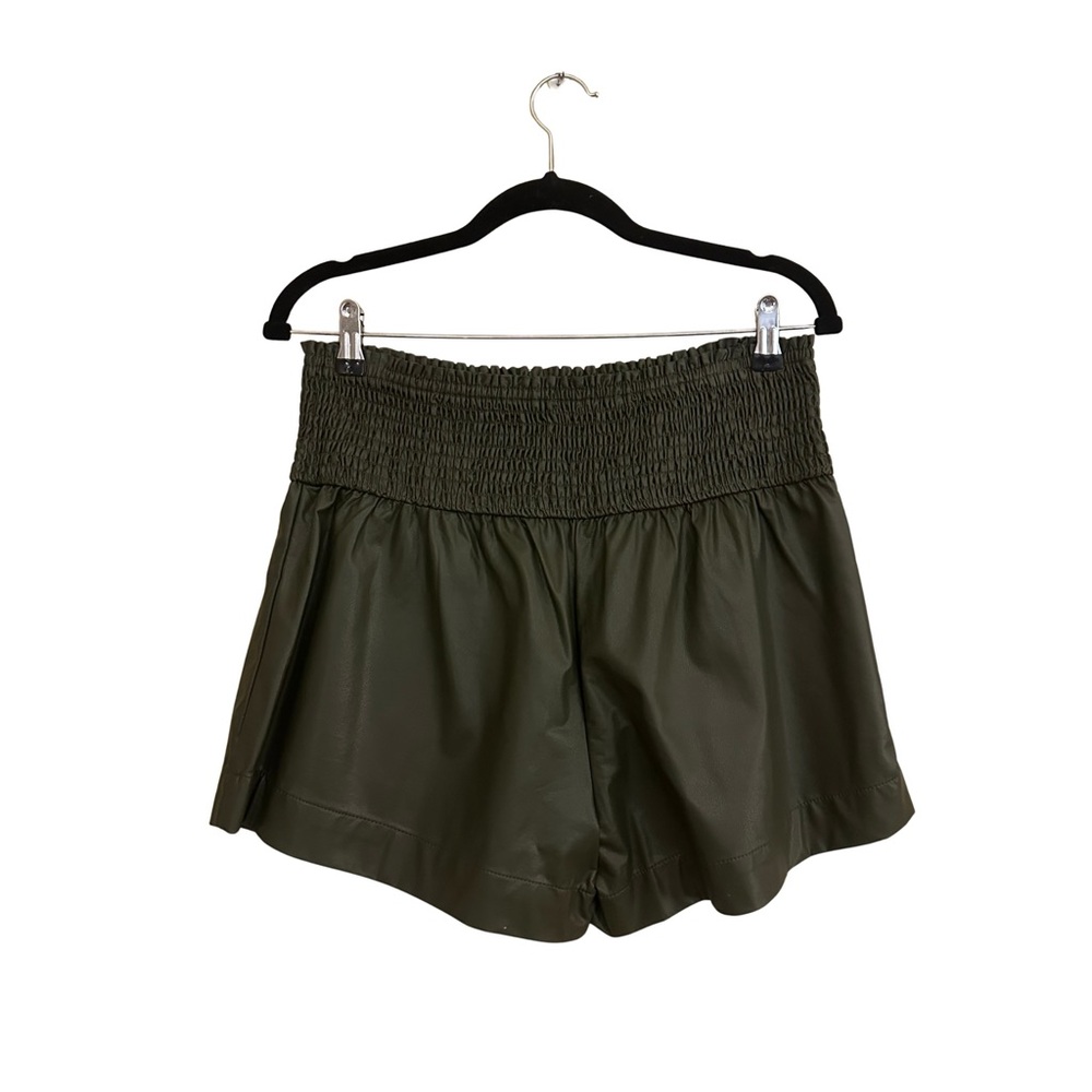 TCEC Faux Leather Shorts | Size M | Olive Green